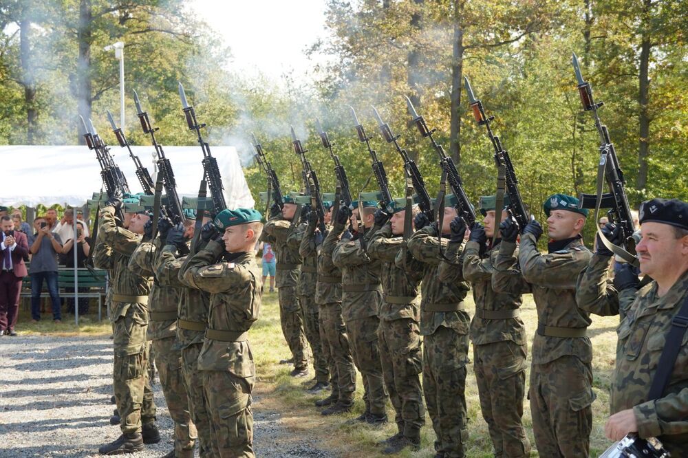 Uroczystości 78. rocznicy zbrodni na żołnierzach NSZ oddziału kpt. Henryka Flamego ps. Bartek – Stary Grodków, Malerzowice Wielkie, 8 września 2024. Fot. Denis Olejak (IPN)