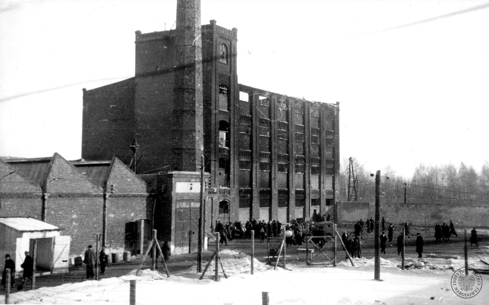 Budynki więzienne (fot. z zasobu IPN)