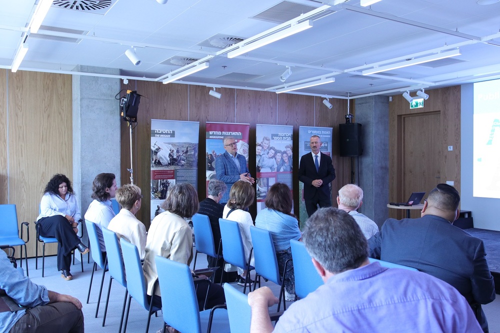 Przedstawiciele środowisk żydowskich z USA w Centralnym Przystanku Historia – Warszawa, 2 września 2024. Fot. Agnieszka Szajewska (IPN)