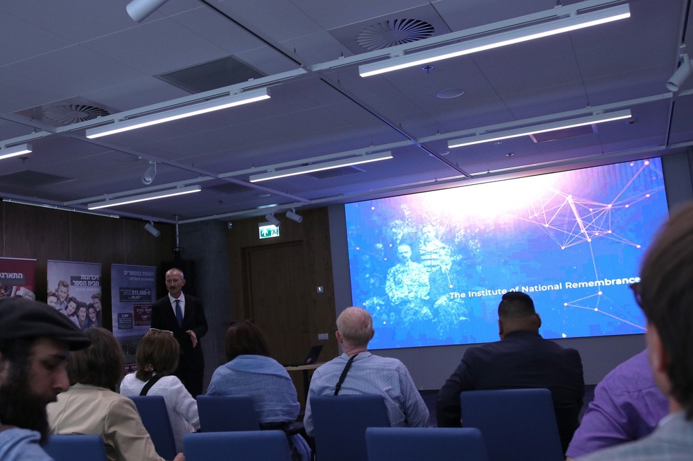 Przedstawiciele środowisk żydowskich z USA w Centralnym Przystanku Historia – Warszawa, 2 września 2024. Fot. Agnieszka Szajewska (IPN)