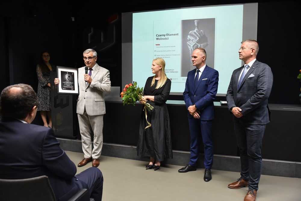 Katowicki oddział IPN został uhonorowany nagrodą „Czarny Diament Wolności” – Katowice, 9 września 2024. Fot. Monika Kobylańska (IPN)