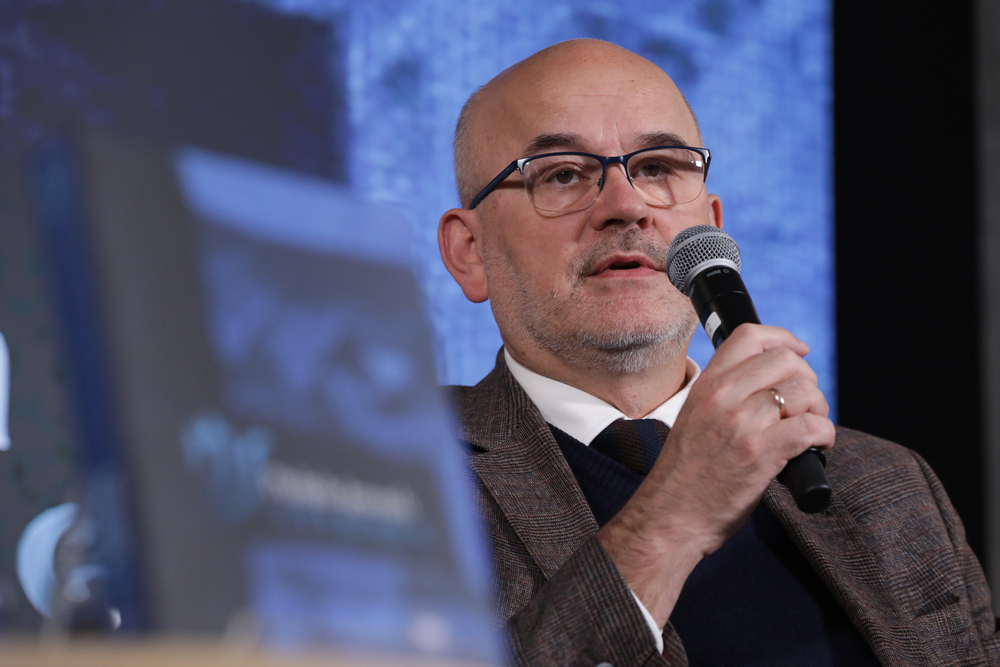 Promocja najnowszego numeru czasopisma naukowego „Polish-Jewish Studies”. Na zdj. doradca prezesa IPN prof. Grzegorz Berendt – Warszawa, 16 września 2024. Fot. Mikołaj Bujak (IPN)