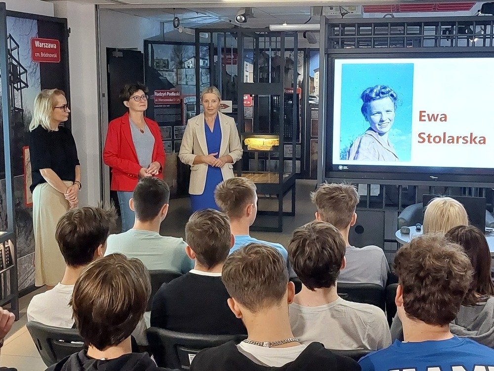 Historia w artefaktach zapisana” – nowa wystawa Archiwum IPN w Izbie Pamięci Strzelecka 8 – Warszawa, 16 września 2024. Fot. Paweł Zielony