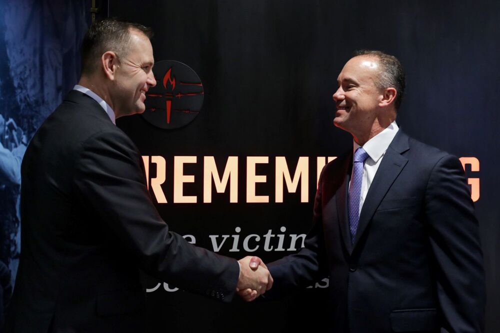 Delegacja IPN w Fundacji Pamięci Ofiar Komunizmu – Waszyngton, 19 września 2024. Na zdj. od lewej: prezes IPN dr Karol Nawrocki, prezes Fundacji Pamięci Ofiar Komunizmu dr Eric Patterson. Fot. Mikołaj Bujak (IPN)