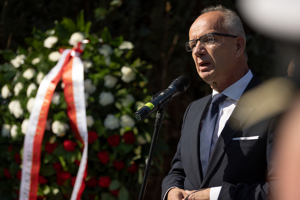 Uroczystości pogrzebowe szczątków śp. nieznanego Żołnierza Wojska Polskiego, poległego w obronie Kępy Oksywskiej – Kosakowo, 19 września 2024. Fot. Roman Jocher