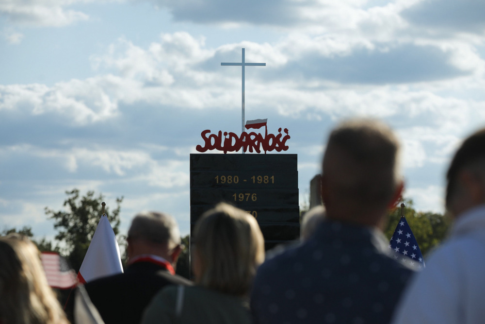 Poświęciliśmy pomnik Bohaterów „Walki o Niepodległość po 1944–45 roku i »Solidarności«” – Doylestown (Pensylwania, Stany Zjednoczone), 22 września 2024. Fot. Mikołaj Bujak (IPN)