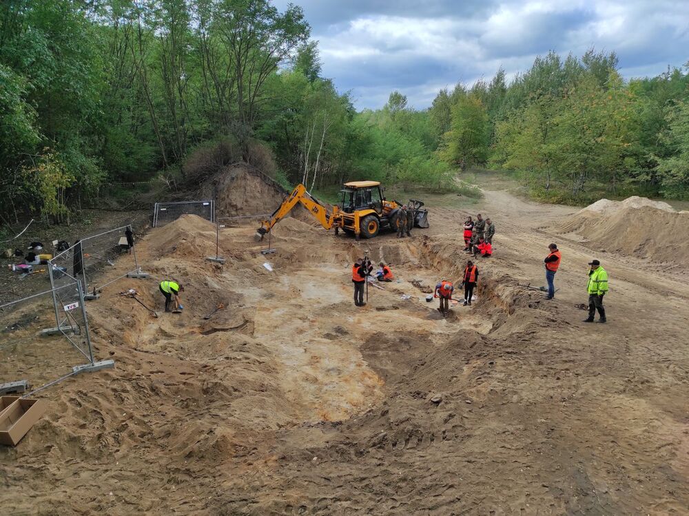 Prace poszukiwawcze IPN na dawnym poligonie wojskowym Brus w Łodzi – wrzesień 2024. Fot. BPiI IPN