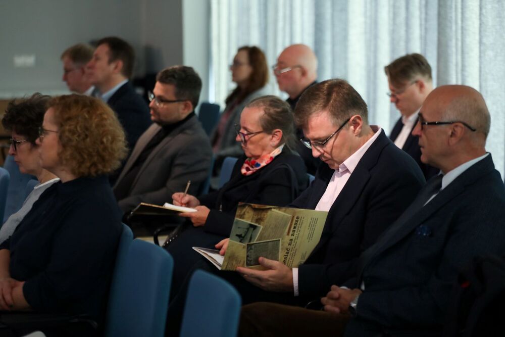 Międzynarodowa konferencja „Zesłać na zawsze. Deportacja oraz życie na zesłaniu w Związku Sowieckim byłych żołnierzy II Korpusu Polskich Sił Zbrojnych na Zachodzie i »kułaków«”. Fot. Mikołaj Bujak (IPN)