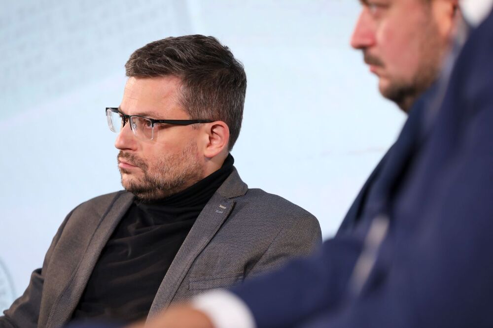 Międzynarodowa konferencja „Zesłać na zawsze. Deportacja oraz życie na zesłaniu w Związku Sowieckim byłych żołnierzy II Korpusu Polskich Sił Zbrojnych na Zachodzie i »kułaków«”. Na zdj. dr Paweł Libera – Biuro Badań Historycznych IPN w Warszawie. Fot. Mikołaj Bujak (IPN)