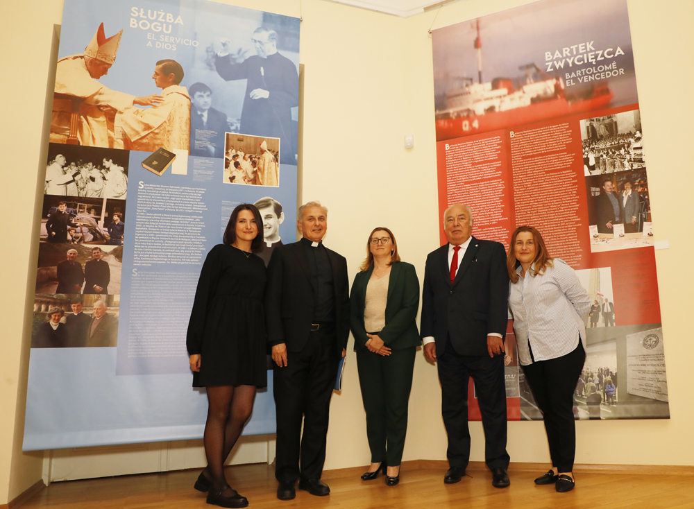 Spotkanie z braćmi – Bartłomiejem Moszoro i ks. Stefanem Moszoro-Dąbrowskim – Warszawa, 30 września 2024. Fot. Piotr Życieński (IPN)