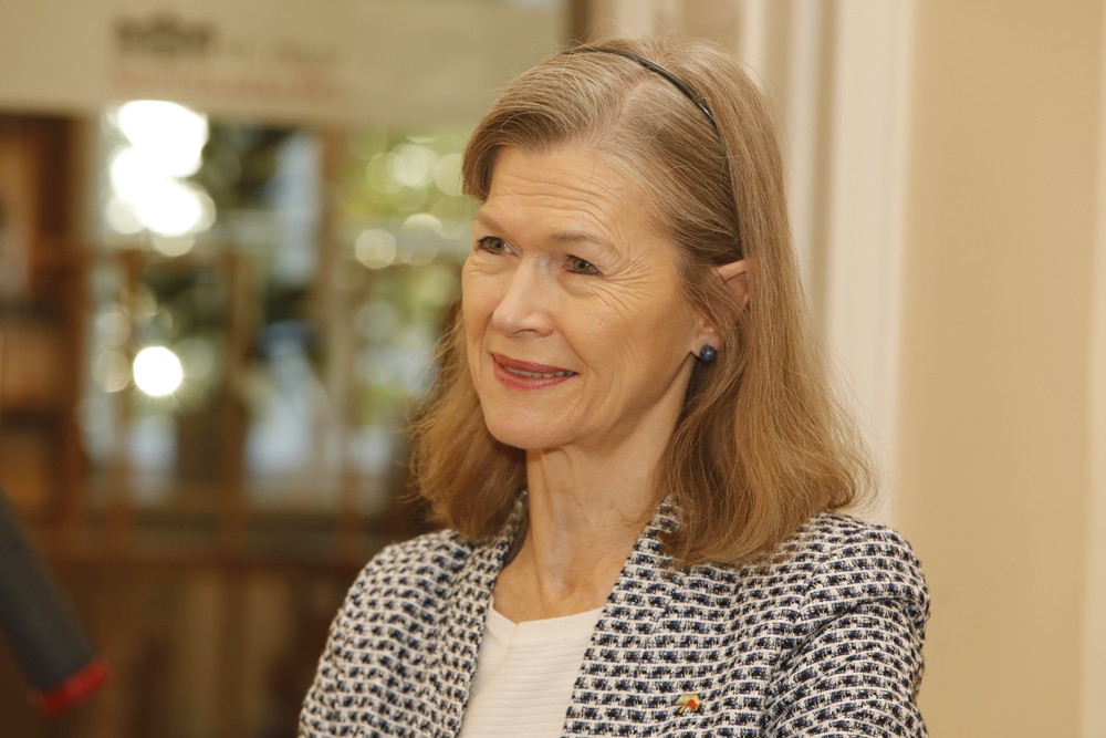 Spotkanie z braćmi – Bartłomiejem Moszoro i ks. Stefanem Moszoro-Dąbrowskim. Na zdj. ambasador Argentyny w Polsce Alicia Irene Falkowski – Warszawa, 30 września 2024. Fot. Piotr Życieński (IPN)