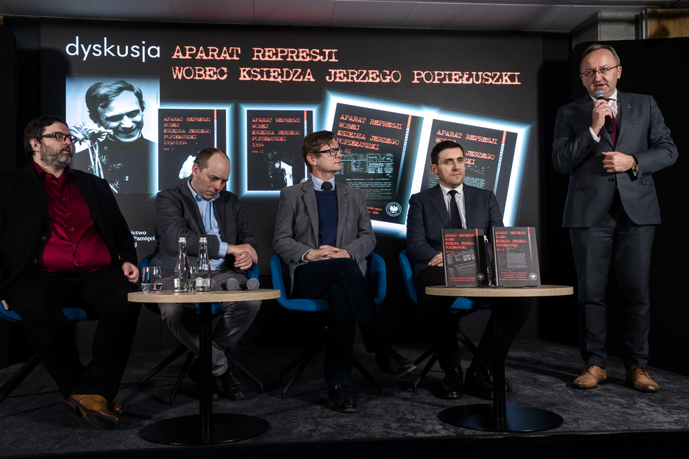 Dyskusja „Aparat represji wobec księdza Jerzego Popiełuszki” – Warszawa, 2 października 2024. Fot. Sławek Kasper (IPN)
