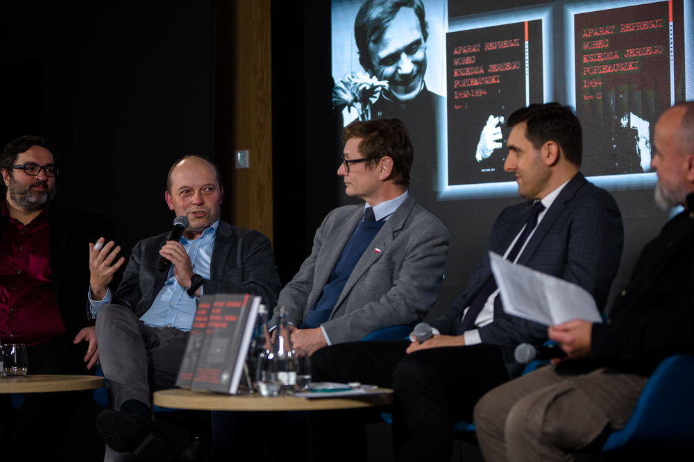 Dyskusja „Aparat represji wobec księdza Jerzego Popiełuszki” – Warszawa, 2 października 2024. Fot. Sławek Kasper (IPN)