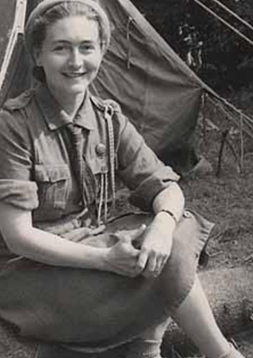 Na obozowym biwaku w Wielkiej Brytanii, lata 60. XX w. (fot. ze zbiorów Iwony Golińskiej)