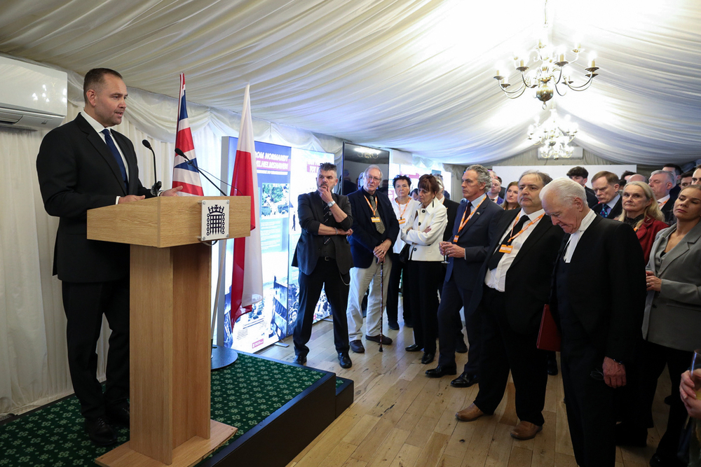 Prezentacja wystawy współorganizowana przez Instytut Pamięci Narodowej w Parlamencie Brytyjskim. Na zdj. prezes IPN dr Karol Nawrocki – 7 października 2024. Fot. Mikołaj Bujak (IPN)