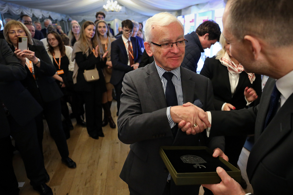 Prezentacja wystawy współorganizowana przez Instytut Pamięci Narodowej w Parlamencie Brytyjskim. Na zdj. członek Parlamentu Wielkiej Brytanii i współprzewodniczący ponadpartyjnej grupy parlamentarnej ds. Polski Martin John Vickers – 7 października 2024. Fot. Mikołaj Bujak (IPN)