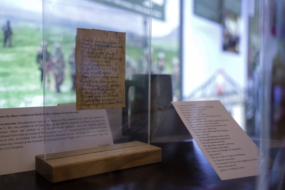 Prezentacja wystawy współorganizowana przez Instytut Pamięci Narodowej w Parlamencie Brytyjskim – 7 października 2024. Fot. Mikołaj Bujak (IPN)