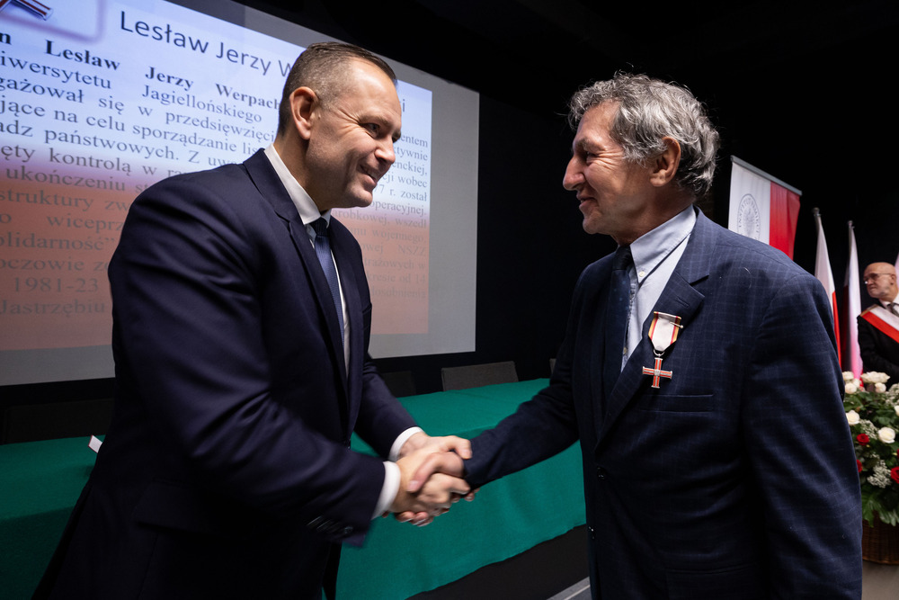 Uroczystość wręczenia Krzyży Wolności i Solidarności – Katowice, 17 października 2024. Fot. Mikołaj Bujak (IPN)