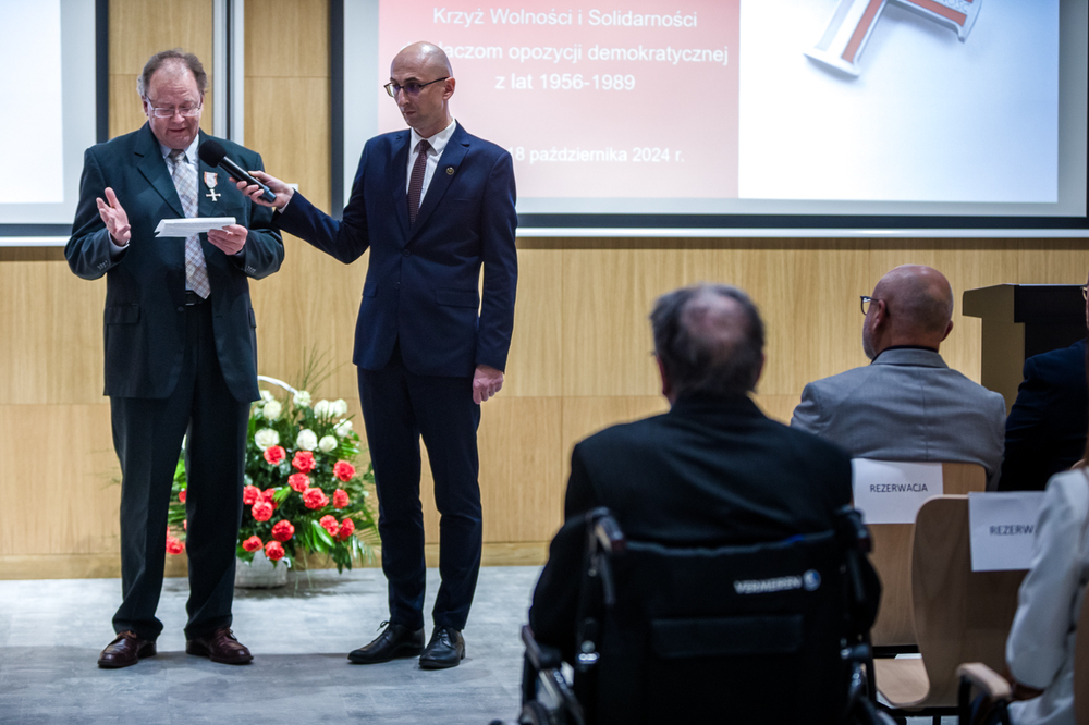 Uroczystość wręczenia Krzyży Wolności i Solidarności – Kielce, 18 października 2024. Fot. Sławek Kasper (IPN)