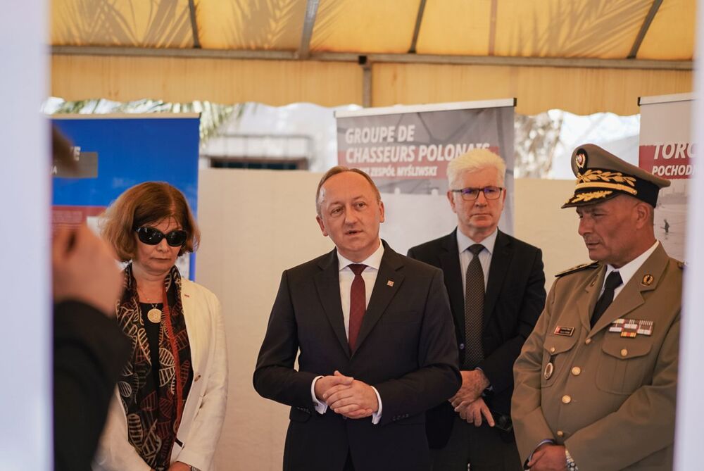 Delegacja Instytutu Pamięci Narodowej w Tunezji – 28–29 października 2024. Na zdj. w centralnej części zastępca prezesa IPN dr hab. Karol Polejowski. Fot. Mateusz Niegowski (IPN)