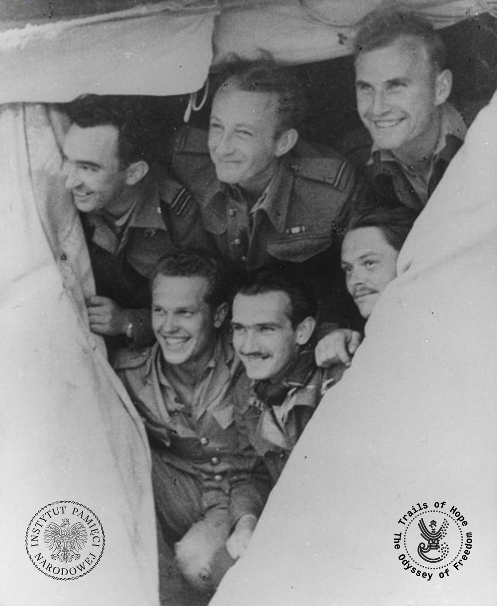 U góry od lewej: Wacław Król, Bohdan Arct, Władysław Majchrzyk. U dołu od lewej: Mieczysław Popek, Ludwik Martel, Władysław Drecki, 1943 r. (fot. domena publiczna)