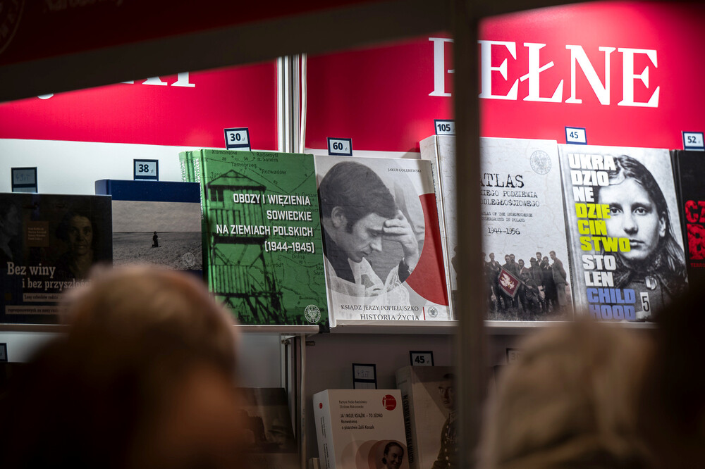 Strefa czasopism IPN w ramach Targów Książki w Katowicach – 8–10 listopada 2024. Fot. Krzysztof Łojko (IPN)