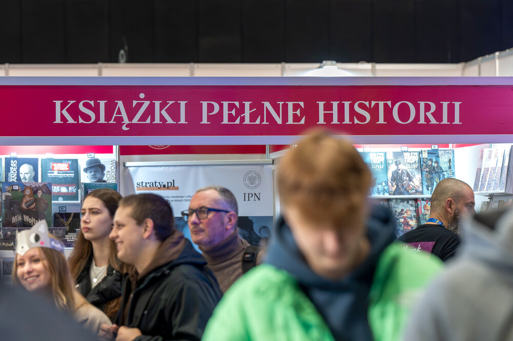 Strefa czasopism IPN w ramach Targów Książki w Katowicach – 8–10 listopada 2024. Fot. Krzysztof Łojko (IPN)