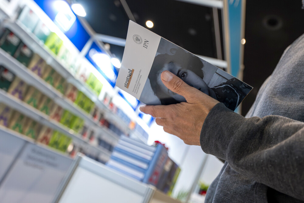 Strefa czasopism IPN w ramach Targów Książki w Katowicach – 8–10 listopada 2024. Fot. Krzysztof Łojko (IPN)