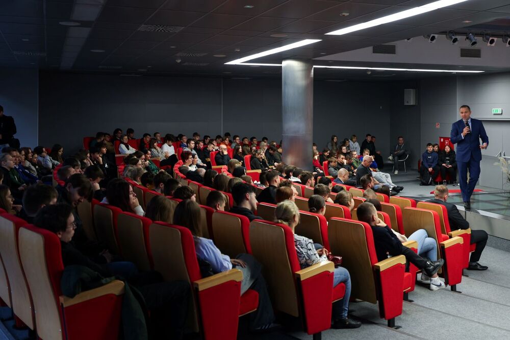 Prezes IPN na spotkaniu z młodzieżą – Chełm, 12 listopada 2024. Fot. Mikołaj Bujak (IPN)