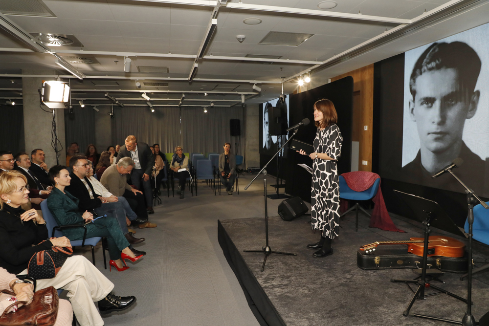 Spektakl „BASIA. Opowieść o żonie Krzysztofa Baczyńskiego” w Centralnym Przystanku Historia – Warszawa,14 listopada 2024. Fot. Piotr Życieński (IPN)