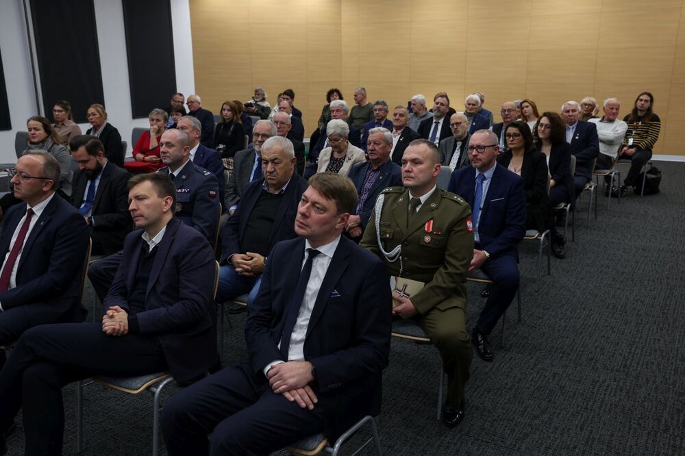 Uroczystość wręczenia Krzyży Wolności i Solidarności – Bydgoszcz, 18 listopada 2024. Fot. Mikołaj Bujak (IPN)