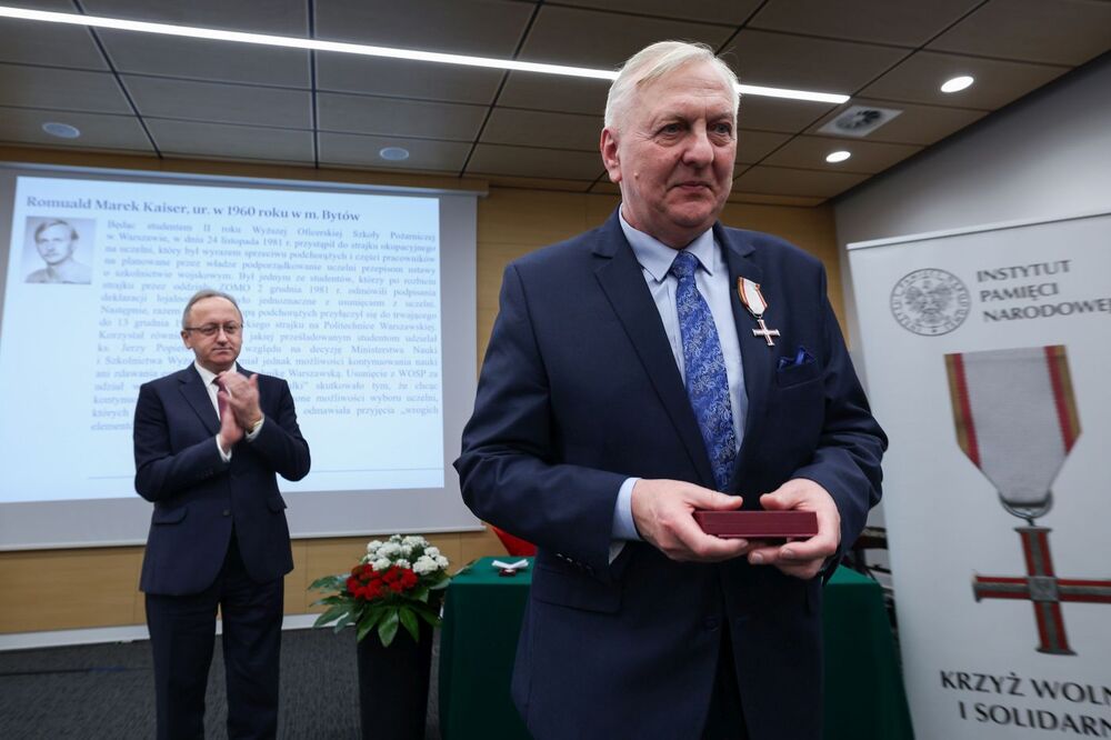 Uroczystość wręczenia Krzyży Wolności i Solidarności – Bydgoszcz, 18 listopada 2024. Fot. Mikołaj Bujak (IPN)