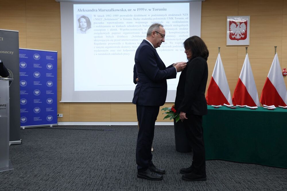 Uroczystość wręczenia Krzyży Wolności i Solidarności – Bydgoszcz, 18 listopada 2024. Fot. Mikołaj Bujak (IPN)