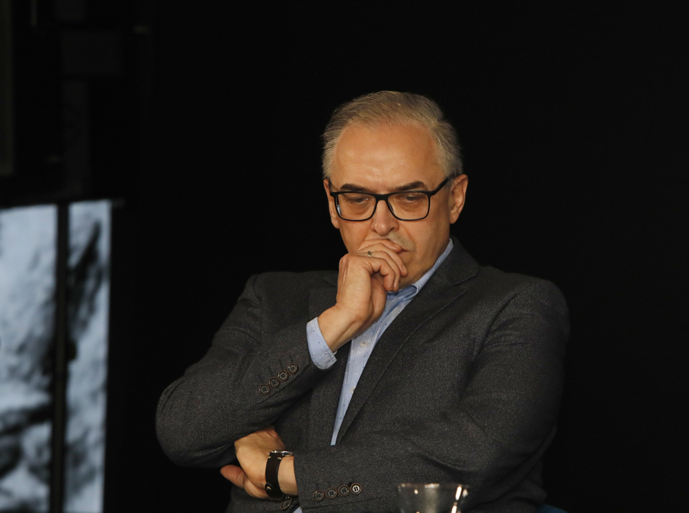 Debata „Czy warto dochodzić sprawiedliwości po wielu latach?”. Na zdj. dr Maciej Korkuć – Warszawa, 18 listopada 2024. Fot. Piotr Życieński (IPN)