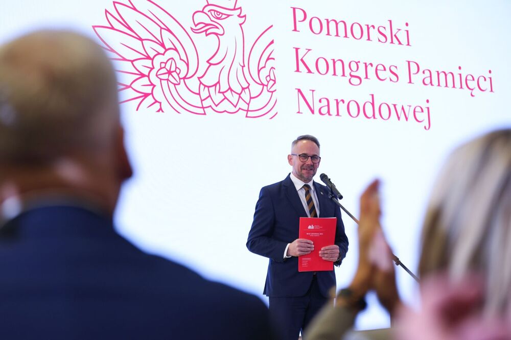 Uroczyste otwarcie Pomorskiego Kongresu Pamięci Narodowej. Na zdj. dr Marek Szymaniak, dyrektor gdańskiego IPN – Gdańsk, 20 listopada 2024. Fot. Mikołaj Bujak (IPN)