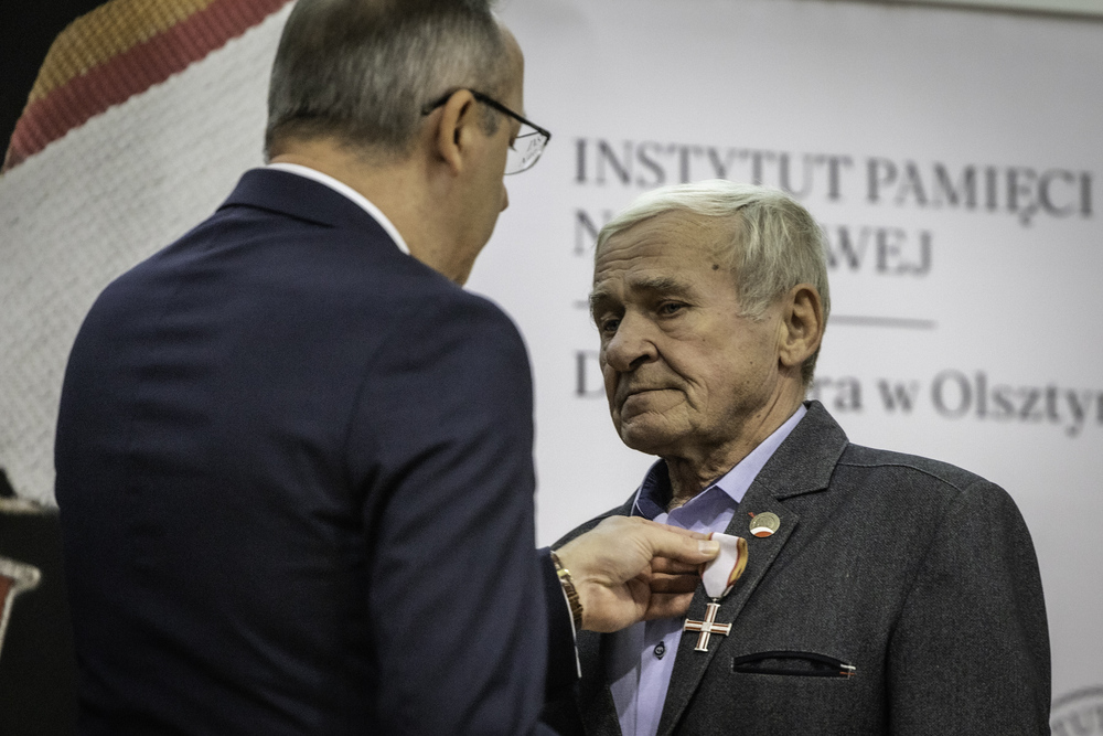 Gala wręczenia Krzyży Wolności i Solidarności oraz nagrody Praesentes Prioribus – Olsztyn, 22 listopada 2024. Fot. Łukasz Czechyra (IPN)