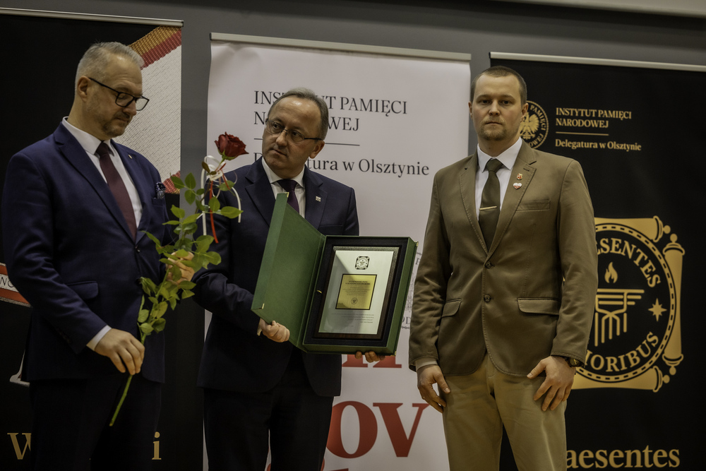 Gala wręczenia Krzyży Wolności i Solidarności oraz nagrody Praesentes Prioribus – Olsztyn, 22 listopada 2024. Fot. Łukasz Czechyra (IPN)