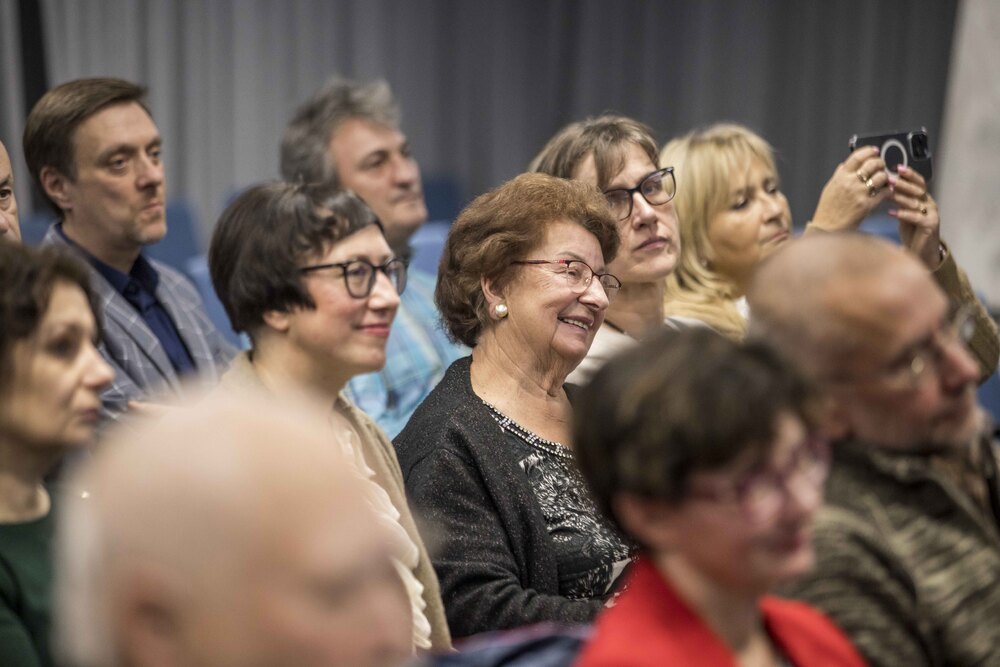 „Warszawa nie umiera nigdy. Henryk Śmigacz – fotograf walczącej stolicy (1939, 1944)” – rozmowa o książce – Warszawa, 28 listopada 2024. Fot. Katarzyna Adamów (AIPN)