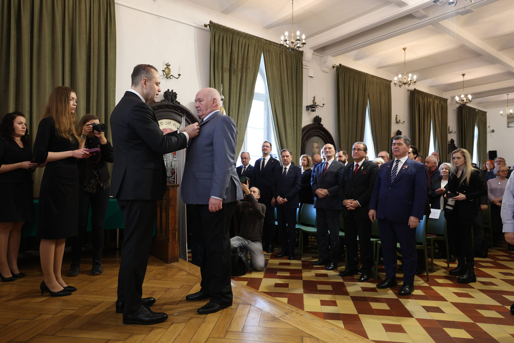 Uroczystość wręczenia odznaczeń Krzyża Wolności i Solidarności byłym działaczom opozycji niepodległościowej z lat 1956–1989 – Warszawa, 13 grudnia 2024. Fot. Mikołaj Bujak (IPN)