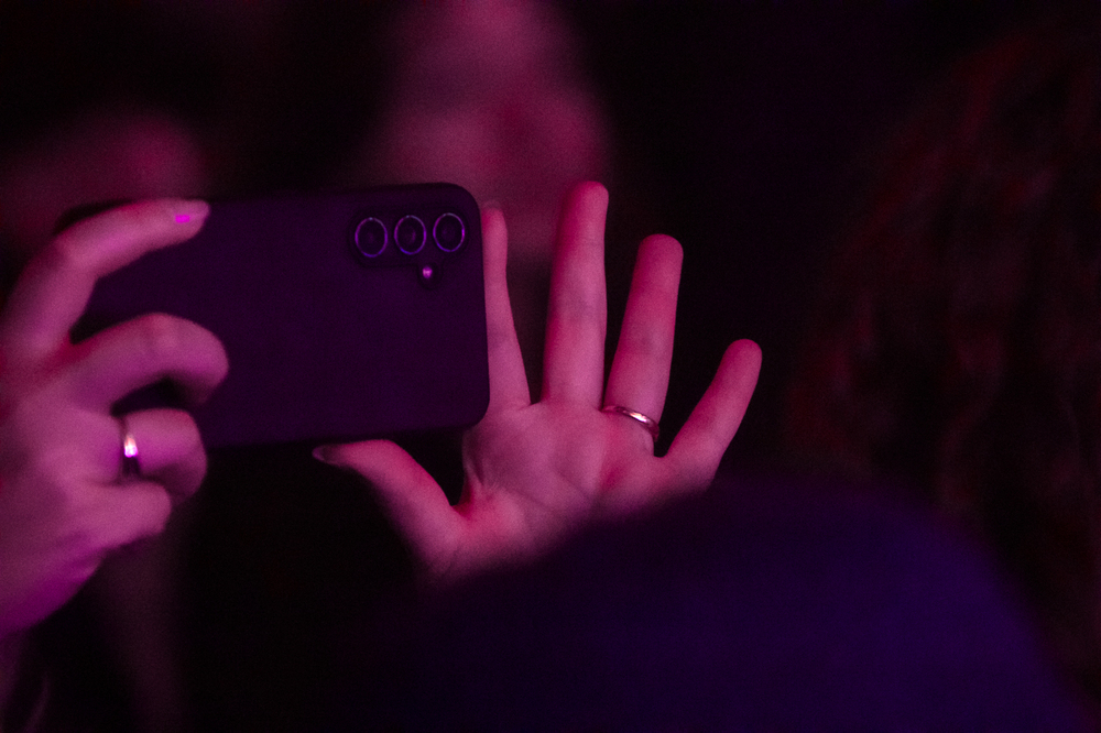 Koncert „Egzamin dojrzałości” w 43. rocznicę wprowadzenia stanu wojennego – Warszawa, 13 grudnia 2024. Fot. Sławek Kasper (IPN)