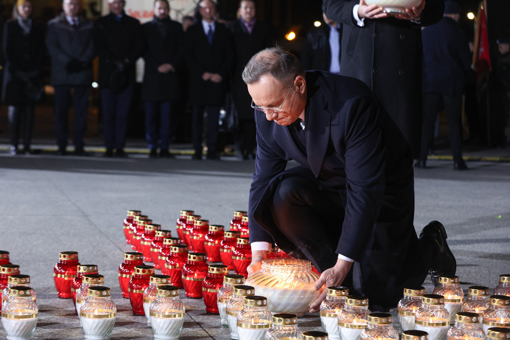 Ofiarom stanu wojennego. Zapal Światło Wolności. Na zdj. Prezydent RP Andrzej Duda – Warszawa, 13 grudnia 2024. Fot. Mikołaj Bujak (IPN)