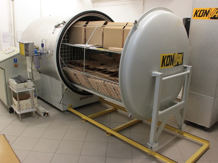 Konserwacja i porządkowanie dokumentów