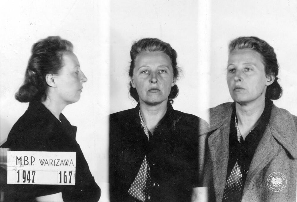 Fotografie sygnalistyczne Marii Szelągowskiej z kartoteki Ministerstwa Bezpieczeństwa Publicznego w Warszawie, wykonane po jej aresztowaniu w maju 1947 r., fot. AIPN, sygn.IPNBU-2-1-1-4-1 (1)