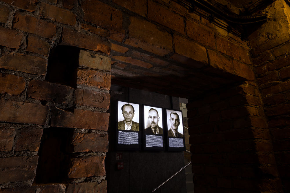 Strzelecka 8 – miejsce kaźni polskich działaczy podziemia niepodległościowego. Fot. Sławek Kasper (IPN)