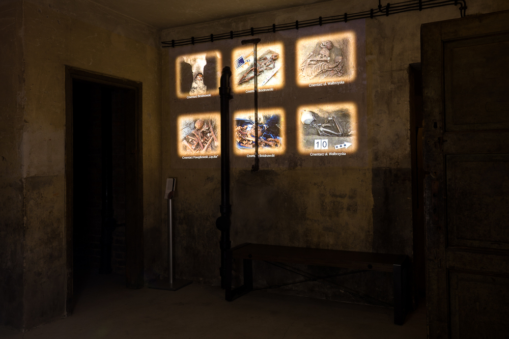 Strzelecka 8 – miejsce kaźni polskich działaczy podziemia niepodległościowego. Fot. Sławek Kasper (IPN)