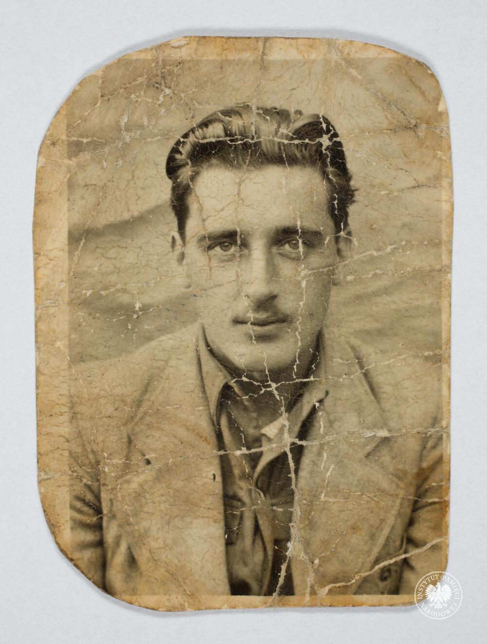 Tadeusz Gajda – zdjęcie portretowe, fot. AIPN, sygn. IPNRz-13-1-397-12-1