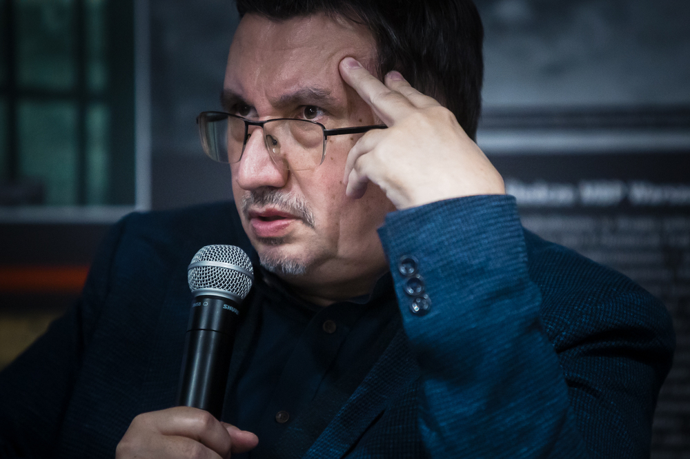 5 lat działalności Izby Pamięci Strzelecka 8. Na zdj. dr Tomasz Łabuszewski z oddziału IPN w Warszawie – Warszawa, 27 lutego 2025. Fot. Sławek Kasper (IPN)