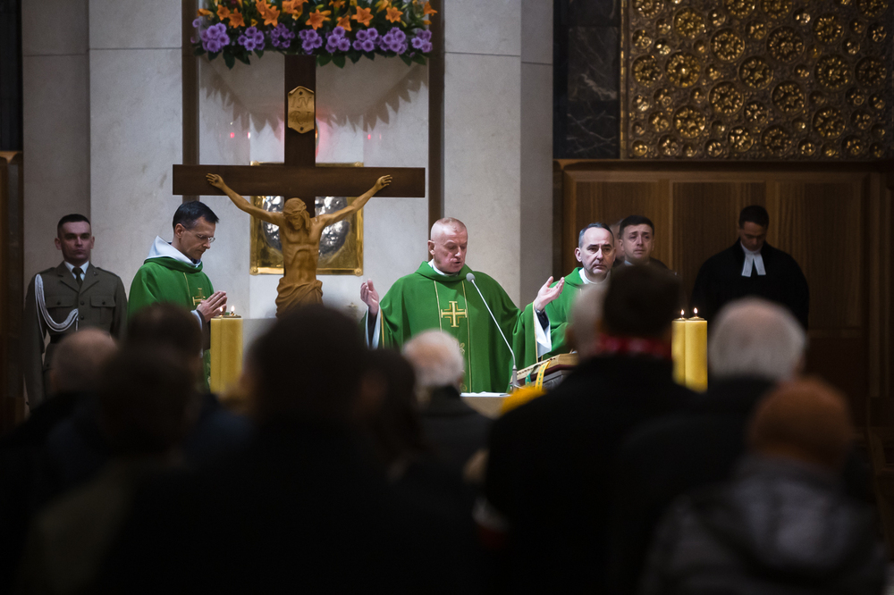 Oddaliśmy hołd ofiarom zbrodni w Hucie Pieniackiej – Warszawa, 28 lutego 2025. Fot. Sławek Kasper (IPN)