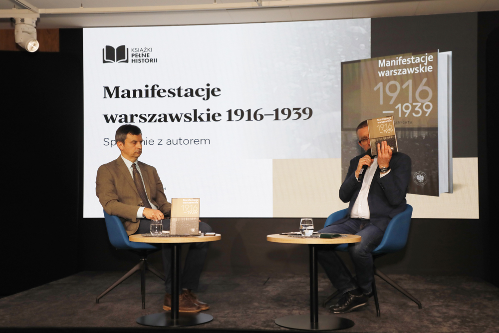 Spotkanie z Michałem Zarychtą z cyklu „Książki Pełne Historii” – Warszawa, 26 lutego 2025. Fot. Piotr Życieński (IPN)