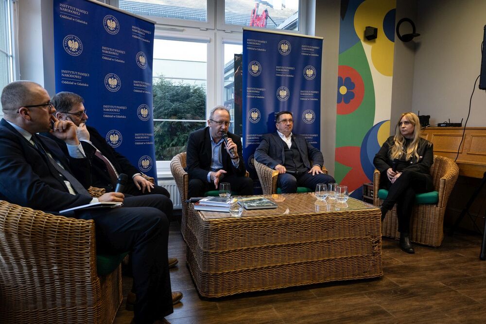 Dyskusja o Zdzisławie Badosze „Żelaznym” w Kartuzach – 17 marca 2025. Fot. Roman Jocher